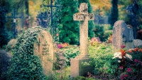 hřbitov mourning-5121766 1280